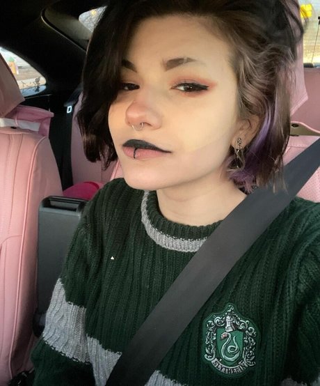 Indigoo nudes actress image