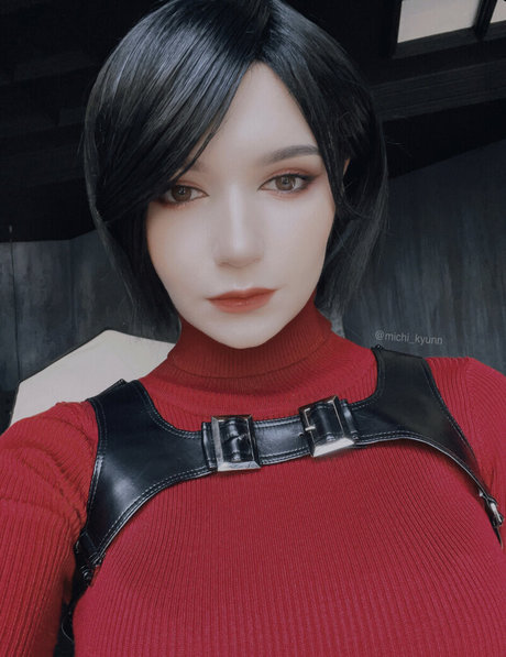 Michi Kyunn sexy model pics