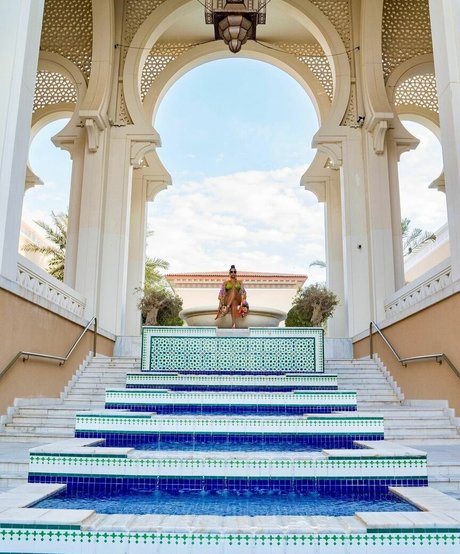 Ashanti model sexy pic