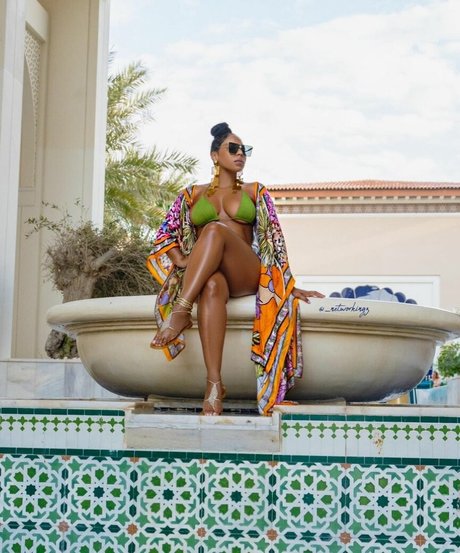 Ashanti hot model pics