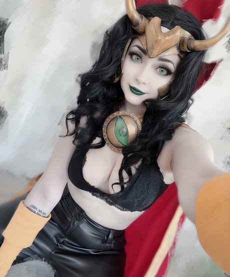 Stellalasaurus star adult pic