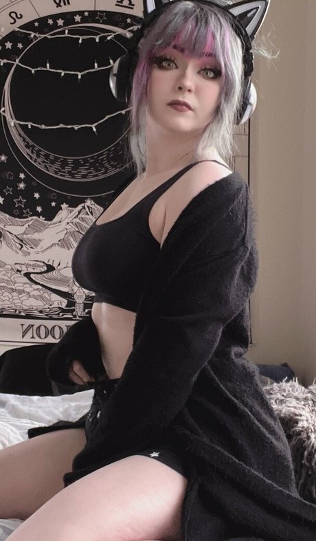 Stellalasaurus adult actress photos