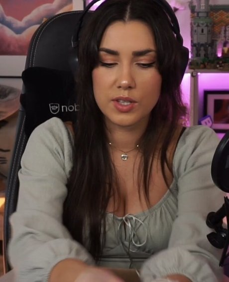 yabbe hot model photos