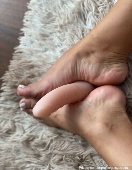 busty blonde onlyfans art nude pic