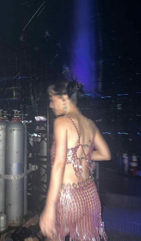 Maria Zardoya star top pic