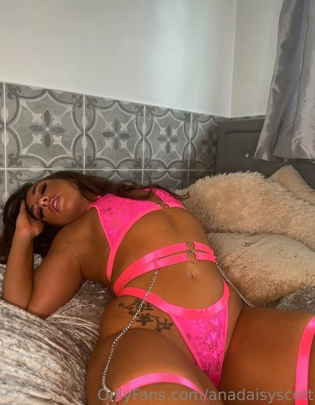 anadaisyscott porn model pictures