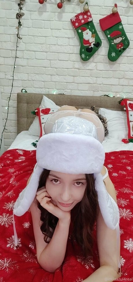 milaazulfree beautiful actress picture