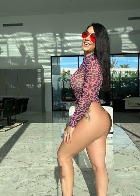 CourtneyTillia naked pornstar galleries