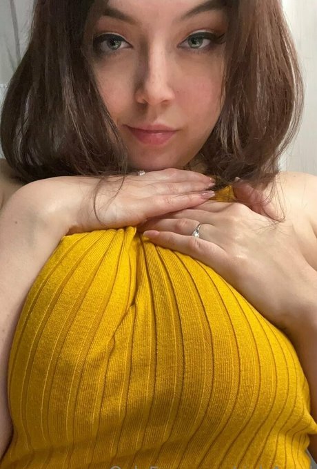 riah4real model porn galleries