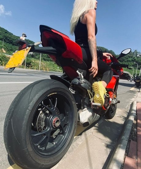 Veta George Models art model pics