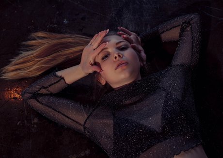 Lana Lea exclusive actress archive