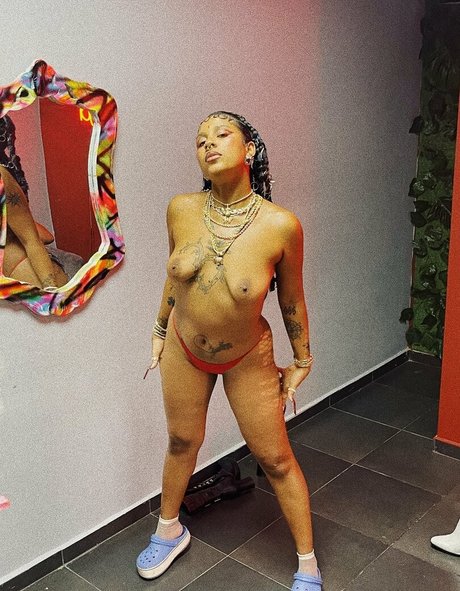 tokischa model erotic archive