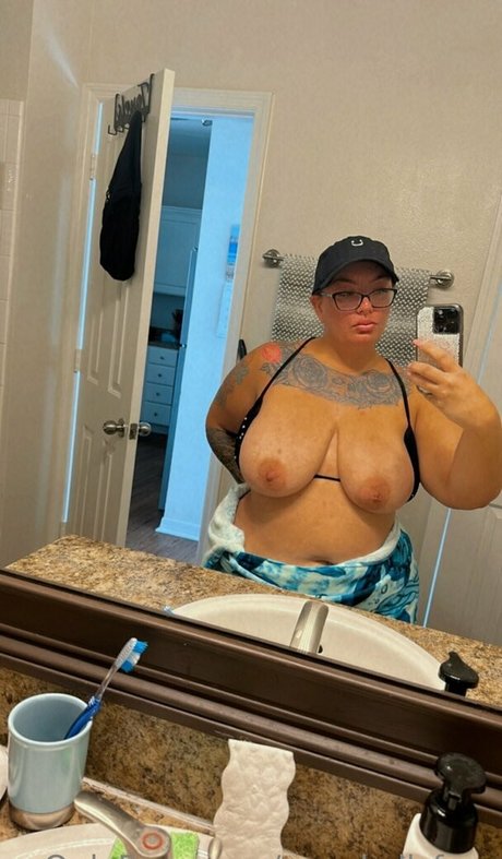 envykellsfree hot pornstar picture