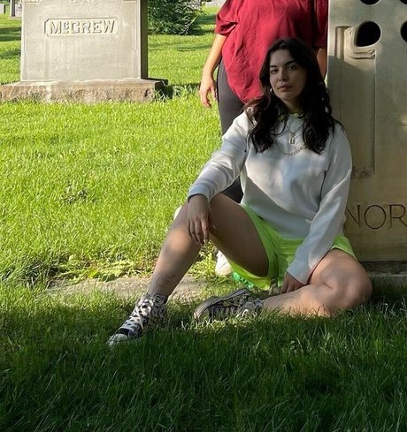 Isabella Gomez hot star archive