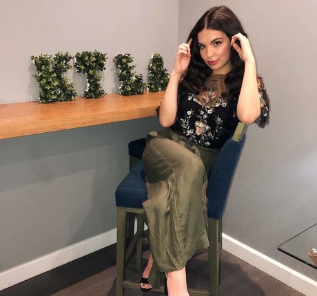 Isabella Gomez star xxx pics