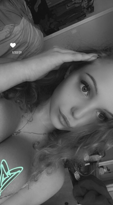 Evieerikson star exclusive gallery