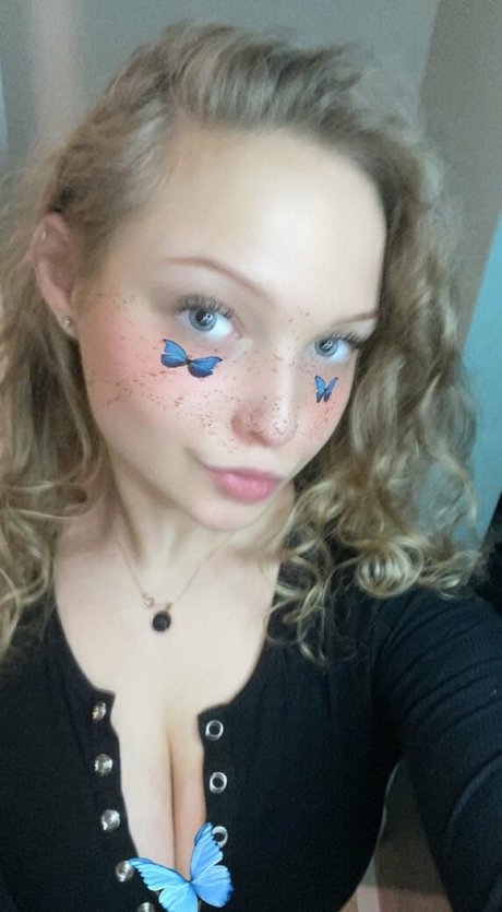 Evieerikson pretty actress pics