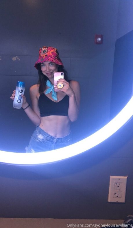 sydneylouisewilliams pornstar sexy pics