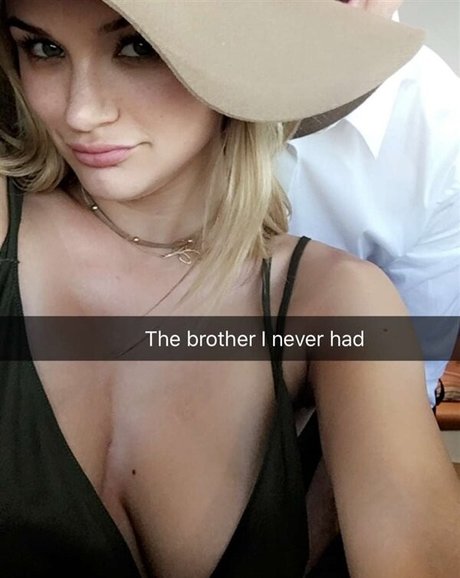 Hunter King star pornographic img