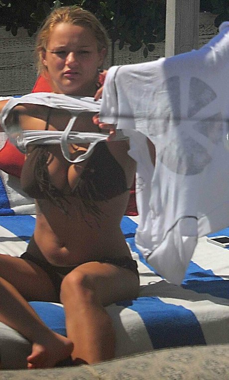 Hunter King xxx star picture