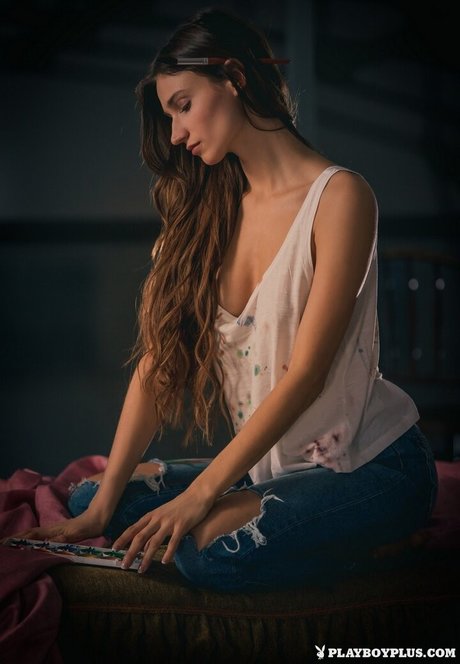 Ilvy Kokomo sexy actress gallery