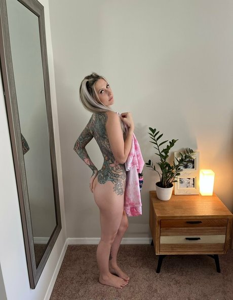 sydneevice model high quality photo