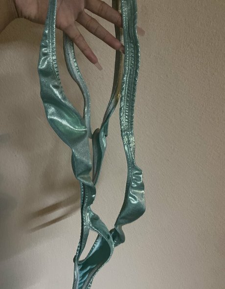 famousaria model nice pictures