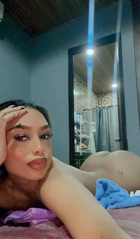 short hair teen onlyfans sexy naked pictures