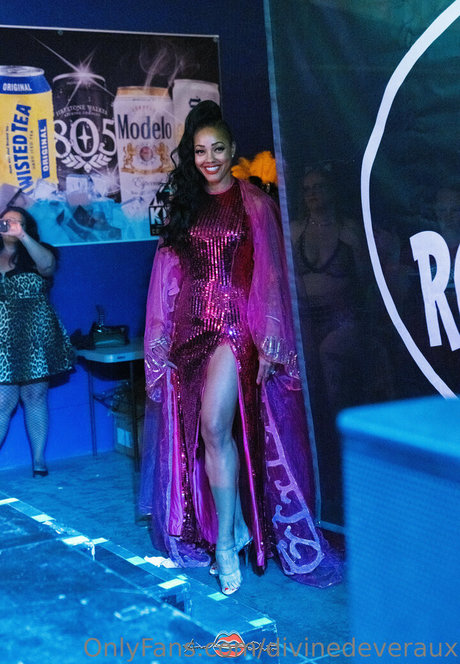 divinedeveraux erotic actress images