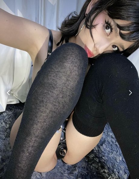 Daisyrot model hot pic