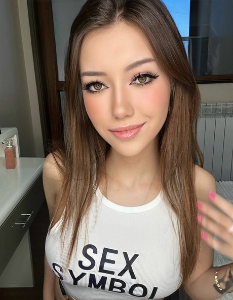 Karina De Rosa star pornographic picture