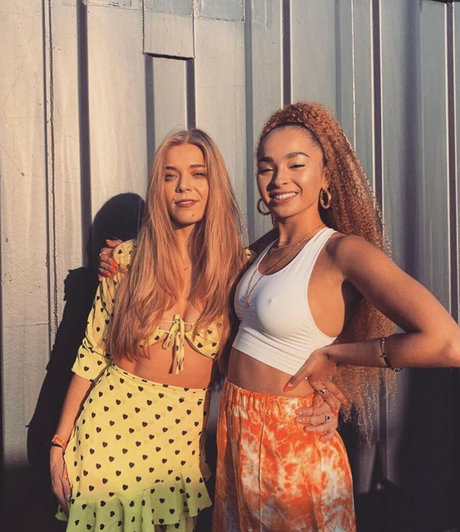 Ella Eyre pretty actress gallery