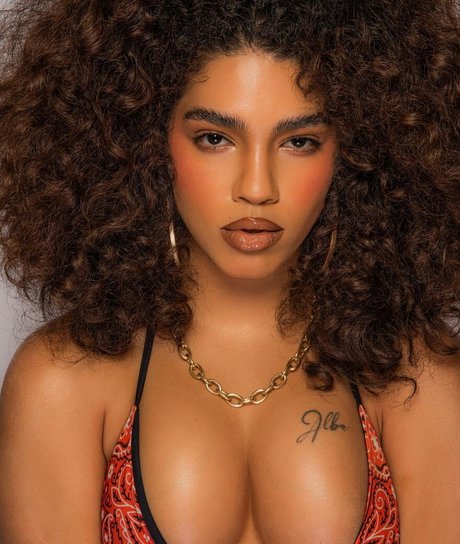 eumariart naked actress photos