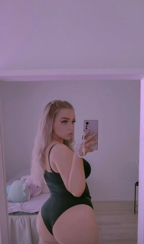 Suvikh pornstar perfect galleries