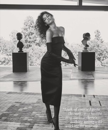 Zendaya art actress pictures