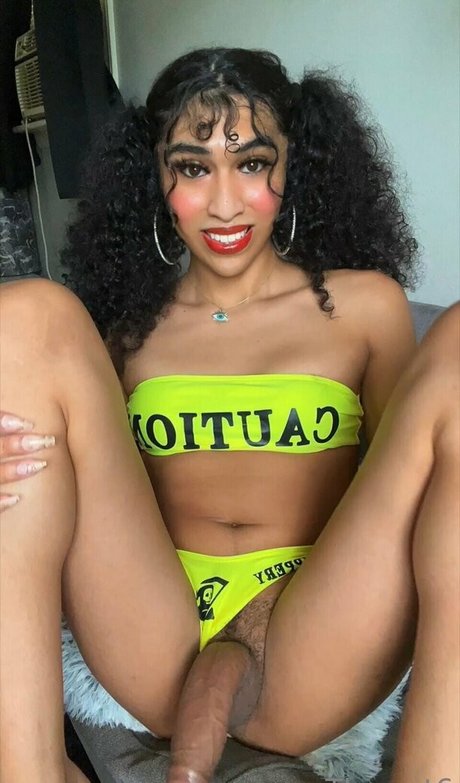 Tlavont pretty model galleries