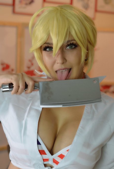 Shermie Cosplay nice star pic