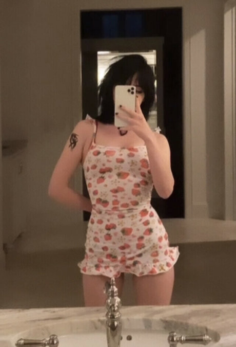 Notdatsrs star erotic archive