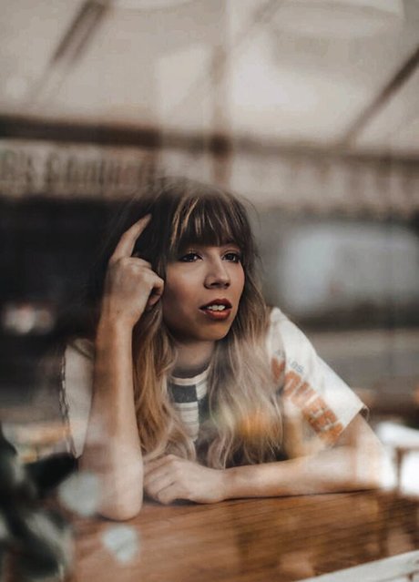 Jennette McCurdy naked actress archive