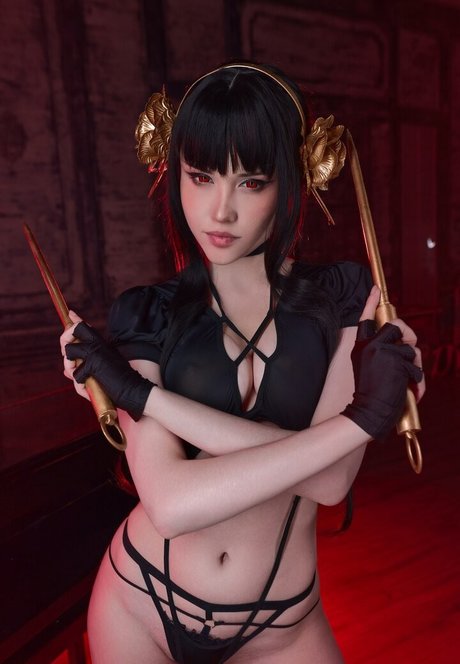 win winry nude actress pic