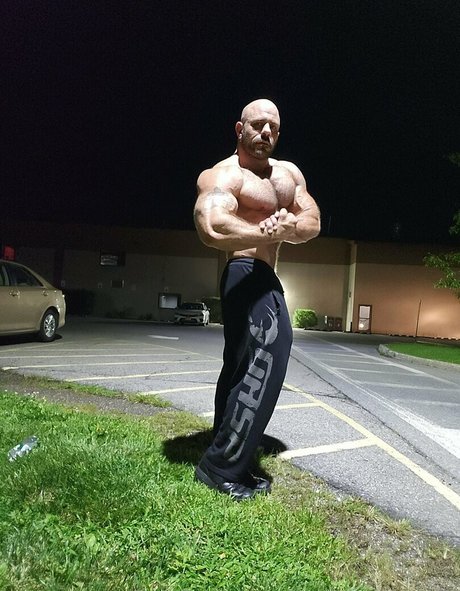 justinmetrando model beautiful photos