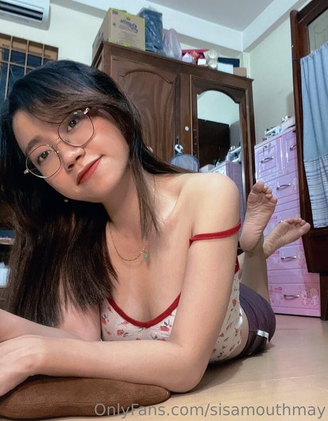 sisamouthmay beautiful star photo