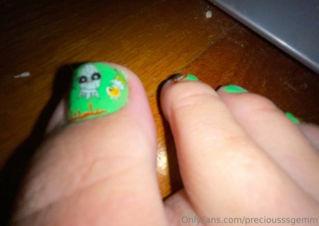 preciousssgemm high quality model images