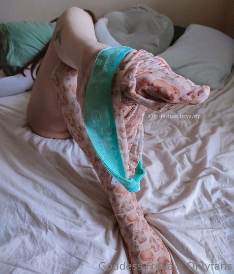 freyas kingdom erotic actress images