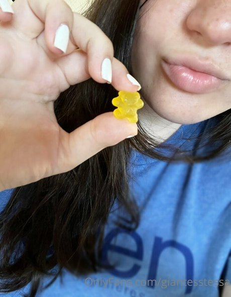 giantesstessa model porn picture