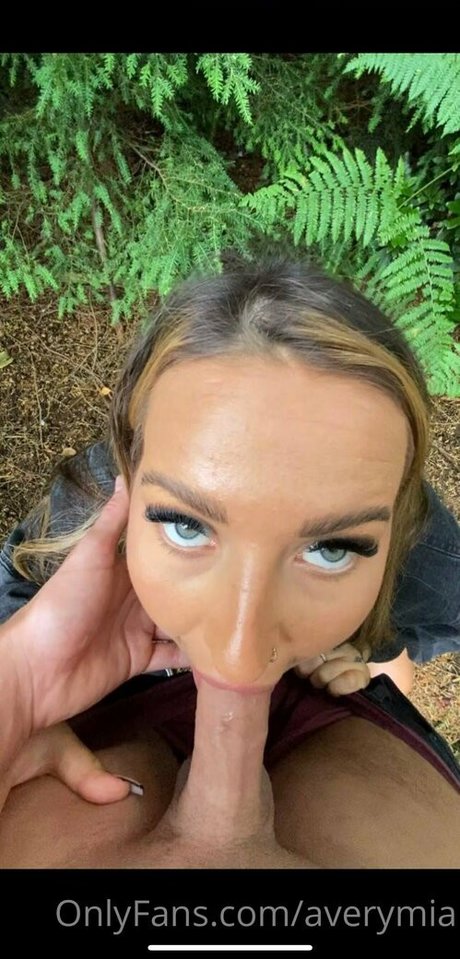 averymia best actress image