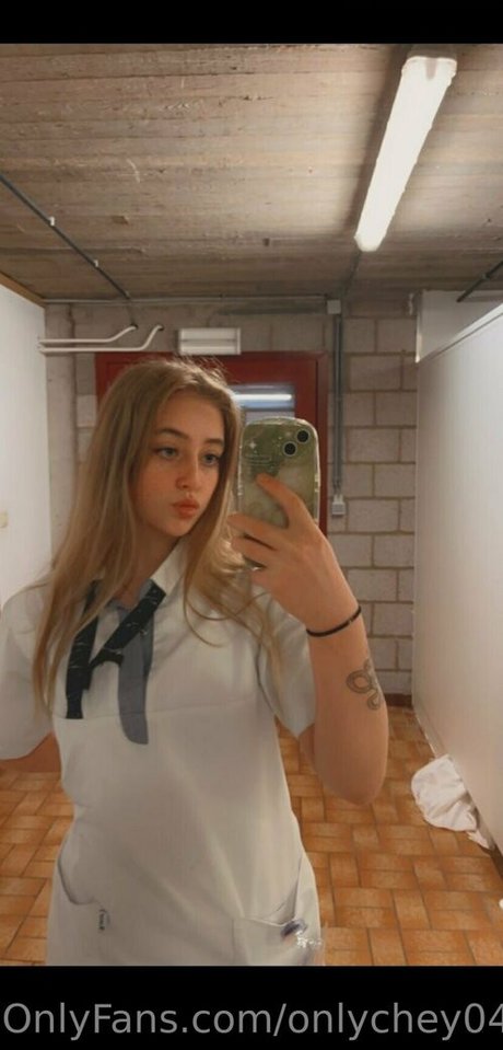 onlychey04 nice model img