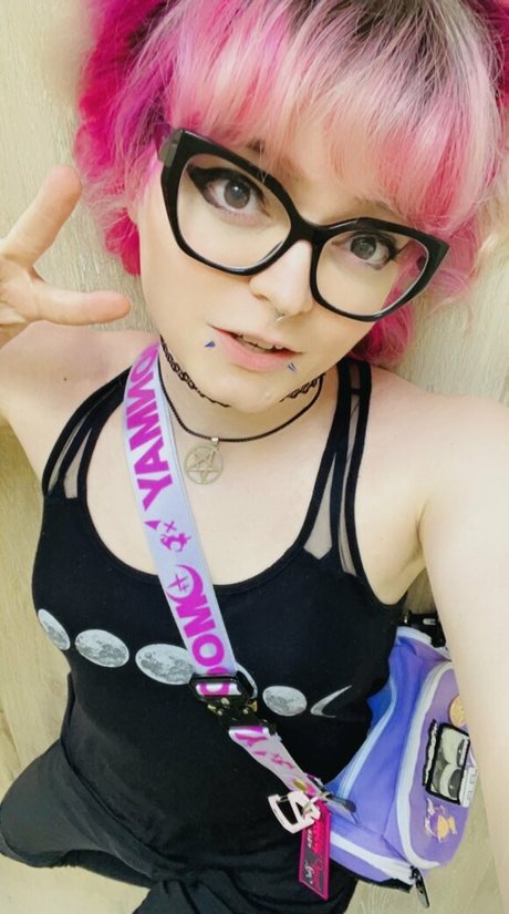 Ninehydras pornstar perfect archive