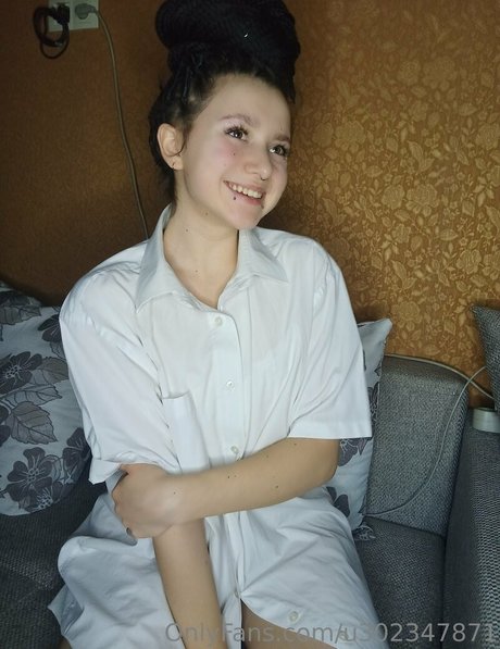 little ksyusha pretty model pics