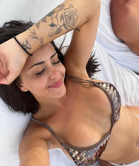 Rosario Matew pornstar beautiful pictures